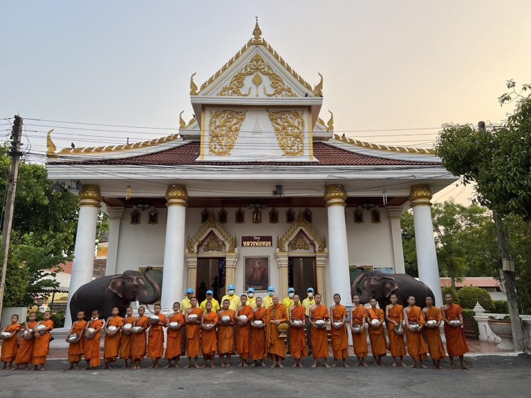 ชุดจิตอาสา สภ .บางม่วง เข้าร่วม ทำกิจกรรมตามโครงการบรรพชาสมาเณร ภาคฤดูร้อนเฉลิมพระเกรียติพระบาทสมเด็จพระเจ้าอยู่หัว ณ วัดวรนาถบรรพต